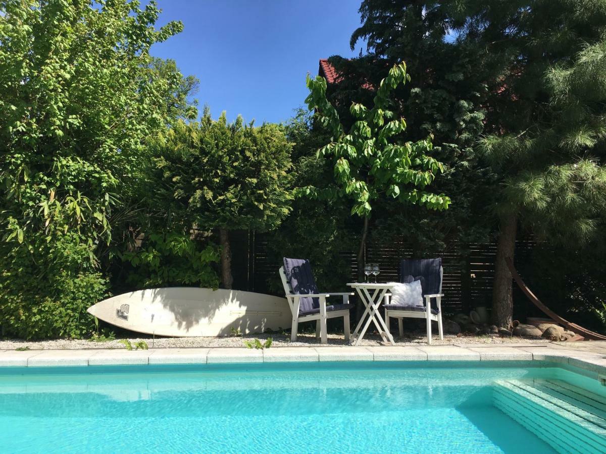 Apartment Tinyhouse Mit Pool, Outdoor Whirlpool Und Garten Petershagen-Eggersdorf Экстерьер фото